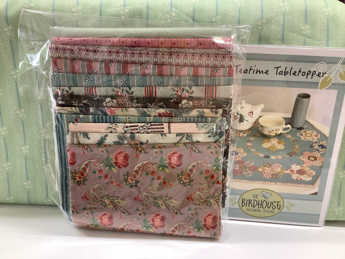 Hexie Circle Table Topper