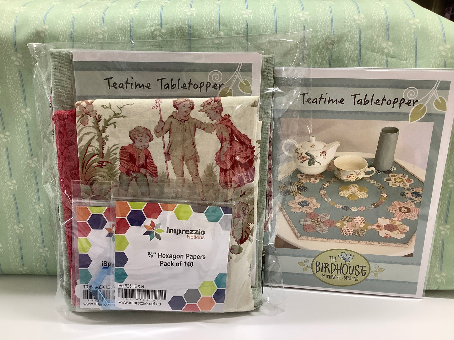 Hexie Circle Table Topper